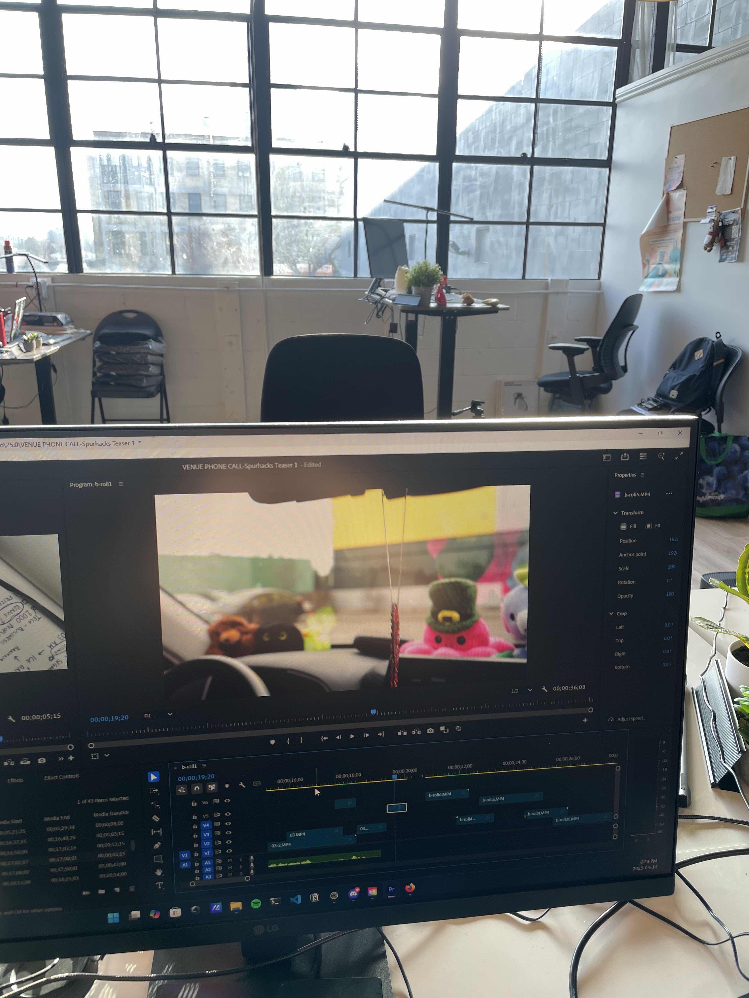 desk, 7am